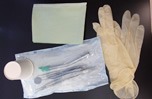 患者さんごとに手袋、紙コップ、紙エプロン等 基本セットを滅菌し、安心して治療を受けていただける環境を整えてます。